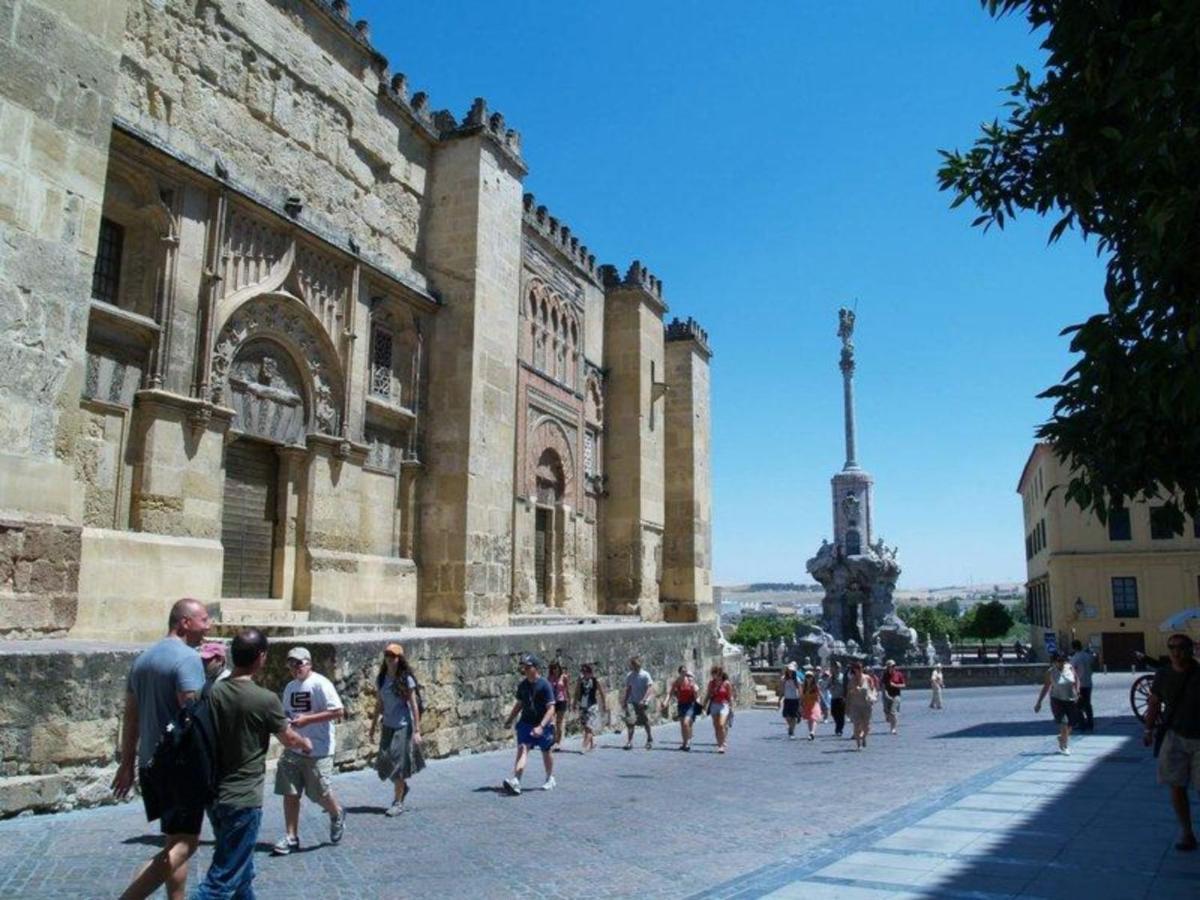 Apartamento Boulevard Gran Capitan Córdoba Exteriör bild